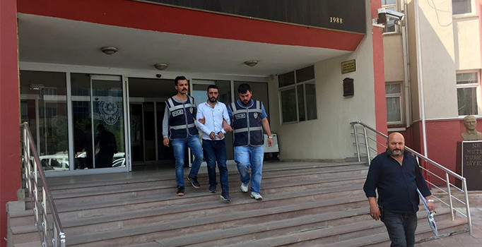 Kadın memuru 'ByLock' ile korkutup altınlarını aldı | Erzurum haberleri