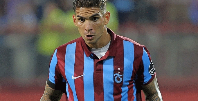 Carl Medjani Trabzonspor'dan ayrılıyor iddiası