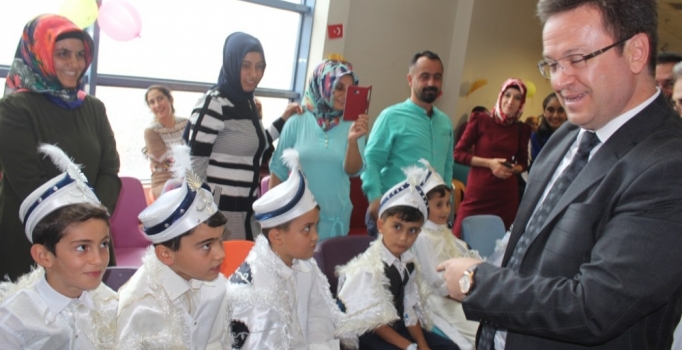 Hastanede toplu sünnet heyecanı