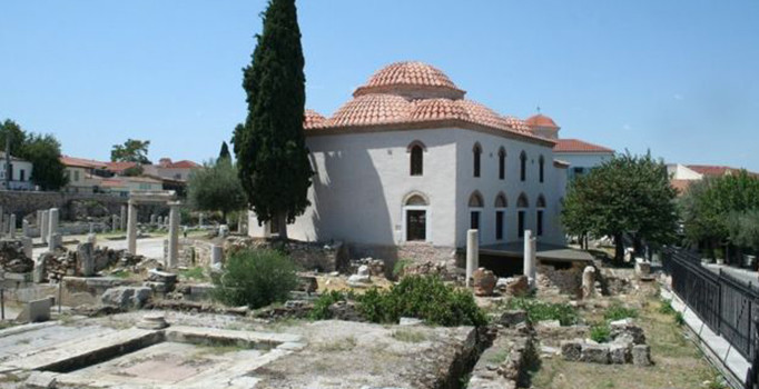 Atina'nın en eski camisinin restorasyonu bitti, halka açıldı