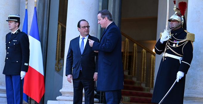 İngiltere, Fransa'ya Kıbrıs'taki askeri üssü açacak