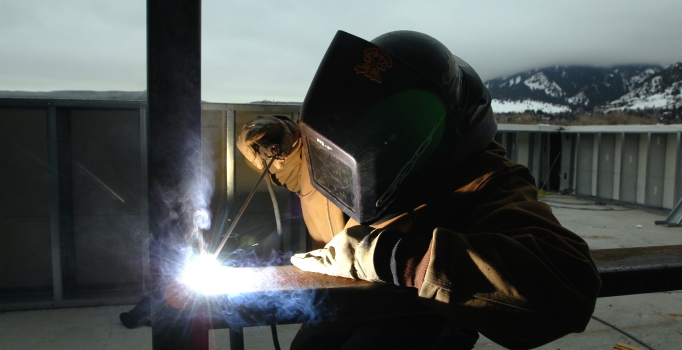 Sanayi Üretimi Ekim'de arttı