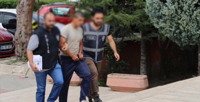 Terör propagandası yaptığı gerekçesiyle gözaltına alınan er adliyede