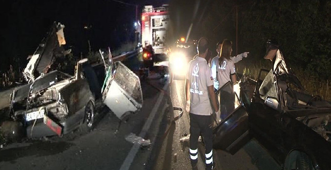 Beykoz'da feci kaza: 2 ölü, 1 ağır yaralı