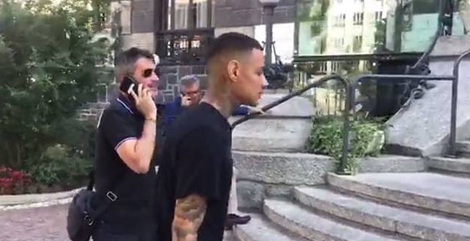 Van der Wiel Cagliari için sağlık kontrolünden geçti