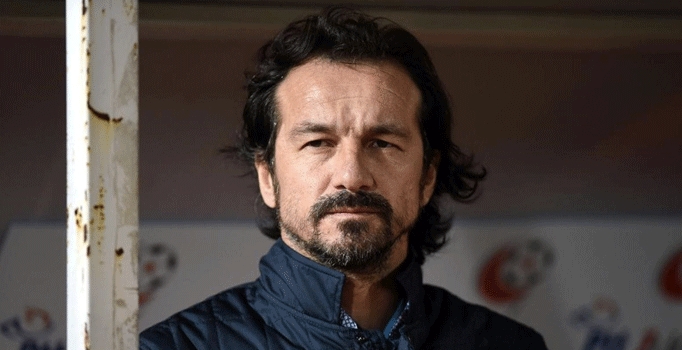 Yusuf Şimşek: Eto'o istediği zaman izin yapabilir