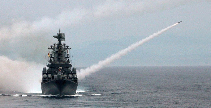 Rusya ateşle oynuyor: Tehdit oluşturan tüm hedefler vurulacak