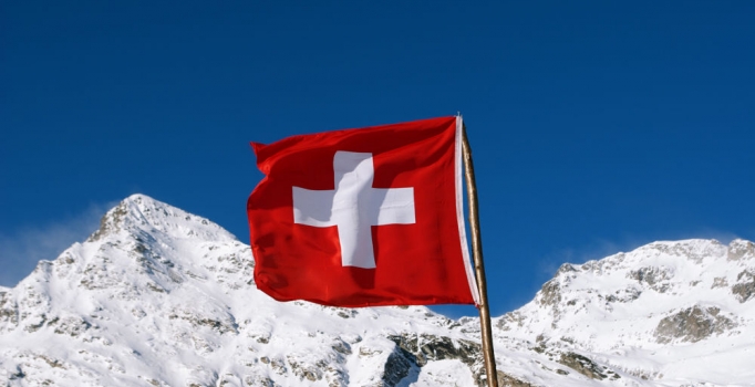 İsviçre’de kara para 
aklama %24 arttı