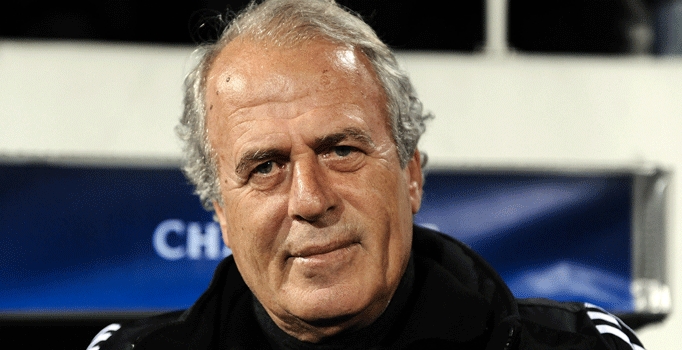 Mustafa Denizli Galatasaray'daki ilk yardımcısını açıkladı