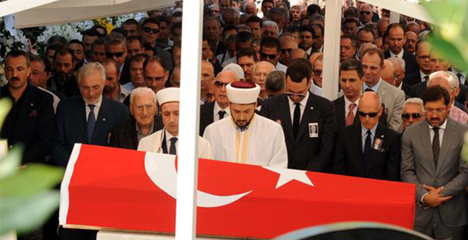 Feyyaz Berker son yolculuğuna uğurlandı