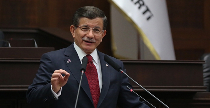Davutoğlu'ndan HDP'li belediyelere: Hesabını soracağız