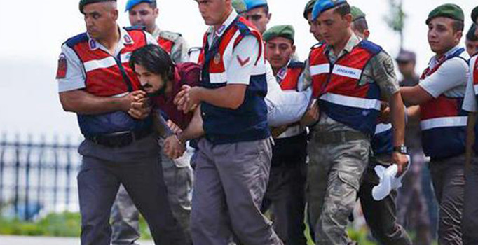 Şehit babası video ile cevap verdi