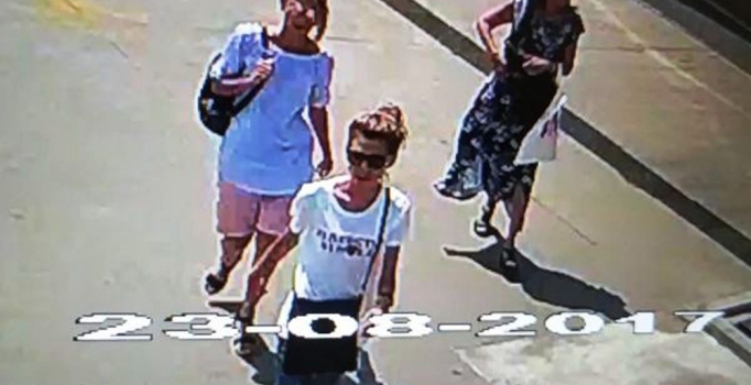 Sokak ortasında kapkaç kamerada | Antalya haberleri