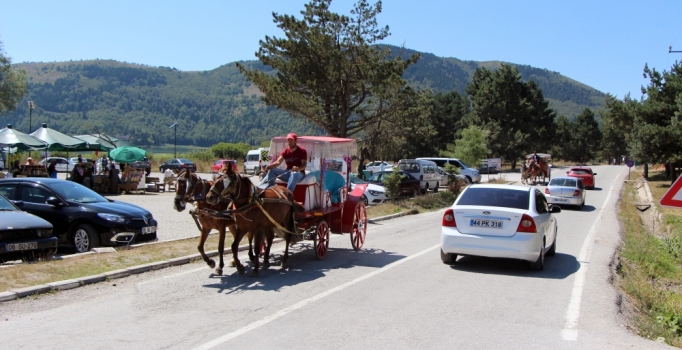 Abant'taki oteller doldu