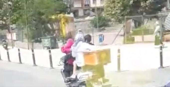 4 kişilik ailenin motosiklette tehlikeli yolculuğu