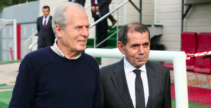 Mustafa Denizli'nin yardımcıları Ümit Davala ve Emre Aşık oldu