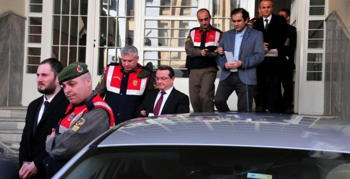 Jandarma Kurmay Albay'ın FETÖ'cü olduğu 40 gün önceden biliniyormuş