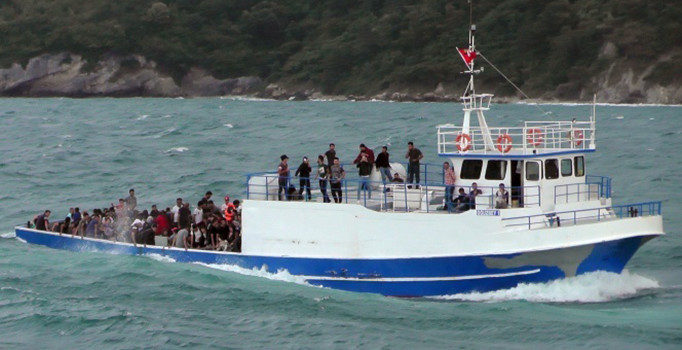 Karadeniz'de 250 kaçak göçmen yakalandı