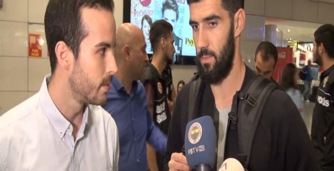 Fenerbahçe'nin yeni transferi Luis Neto İstanbul'da