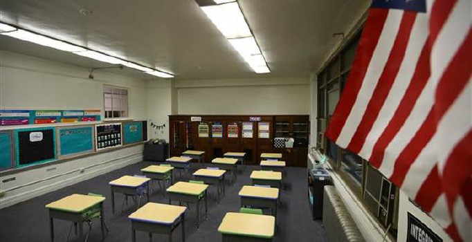 FETÖ okullarına karşı ABD'de Türk eğitim desteği