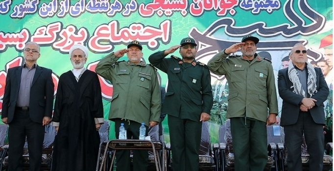 İran: Türkiye, Rus uçağını düşürerek stratejik hata yaptı