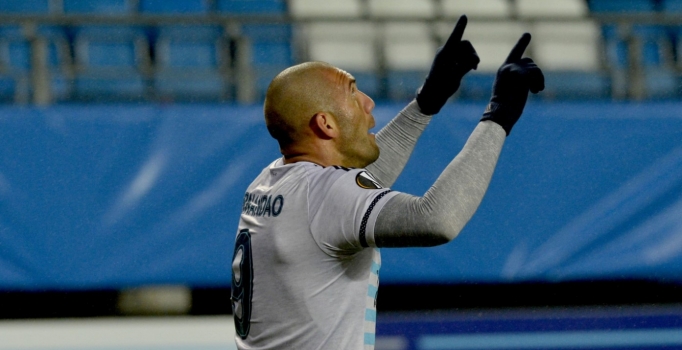 Fernandao'nun Fenerbahçe tarihine geçmesine 2 gol kaldı