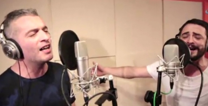 Ahmet Kural ve Murat Cemcir stüdyoya girdi | Düğün Dernek 2 Sünnet filminin şarkısını dinle