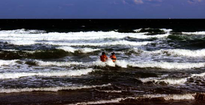 Poyraz tatilcilerin keyfini kaçırdı
