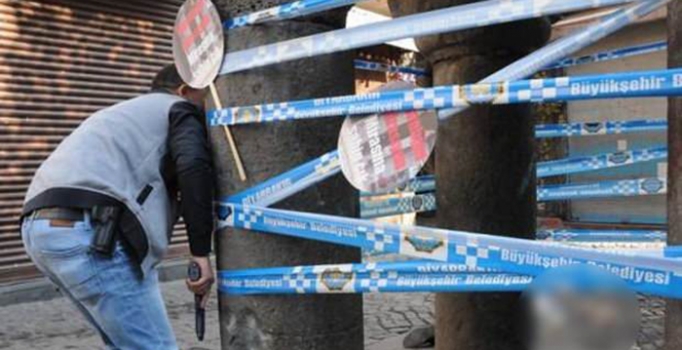 Diyarbakır'daki çatışmada Tahir Elçi hayatını kaybetti