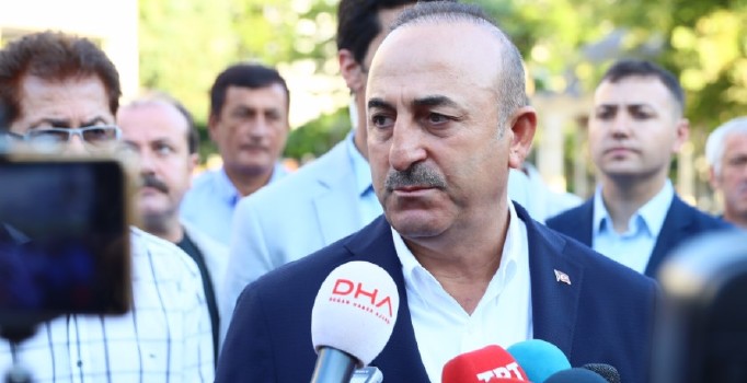 Bakan Çavuşoğlu, Arakan için Kofi Annan'la görüşecek