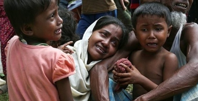 Arakanlı Müslümanların Bangladeş'e geçiş mücadelesi