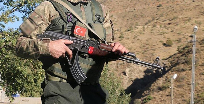 Bayramı elleri tetikte geçiriyorlar