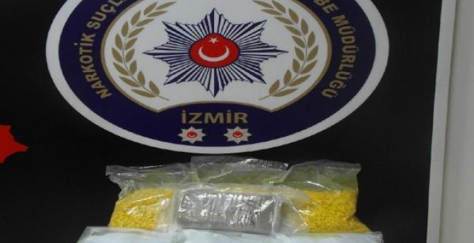 İzmir'de uyuşturucu operasyonu