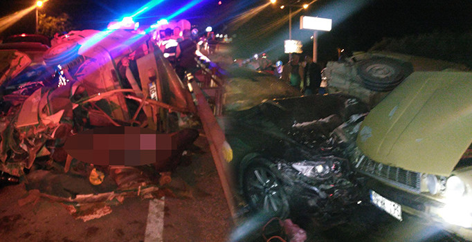 Balıkesir'de iki otomobil çarpıştı: 4 ölü, 3 yaralı