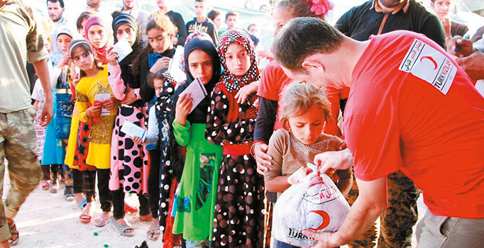 Gazze’den El Bab’a mazluma yardım eli