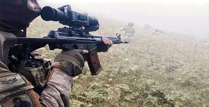 JÖAK ve JÖPER, şehit Eren için Maçka'da terörist avında