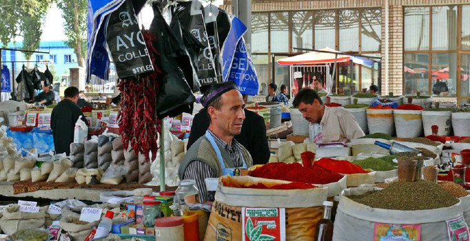 Özbekistan'da akılalmaz olay: Bir gecede 3607 gözaltı