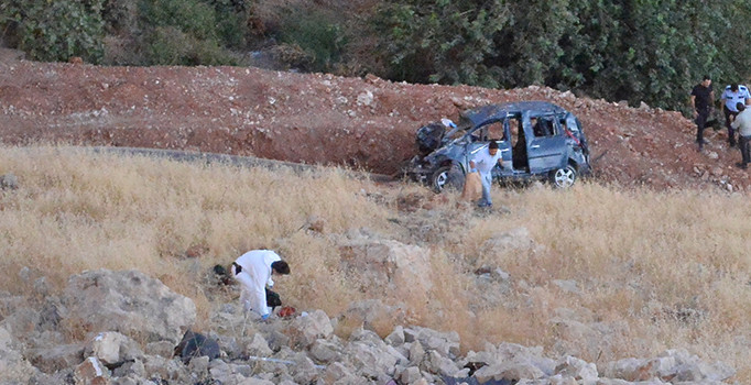 Mardin'de trafik kazası: 2 ölü, 3 yaralı