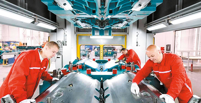 İthal yerine yerli ürün cari açığı kapatır