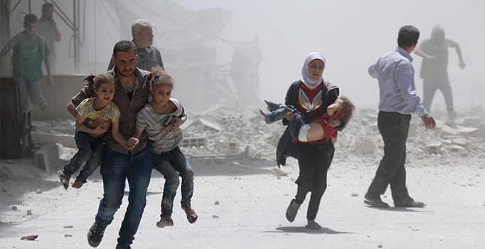 Suriye'deki katliamlarda 435 kişi hayatını kaybetti