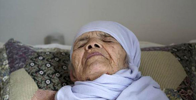 İsyan ettiren olay! 106 yaşındaki Afgan kadının sığınma talebi reddedildi
