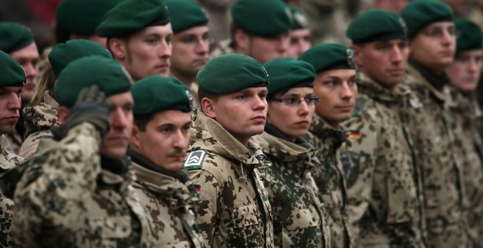 Almanya, Suriye'ye 1200 asker gönderecek