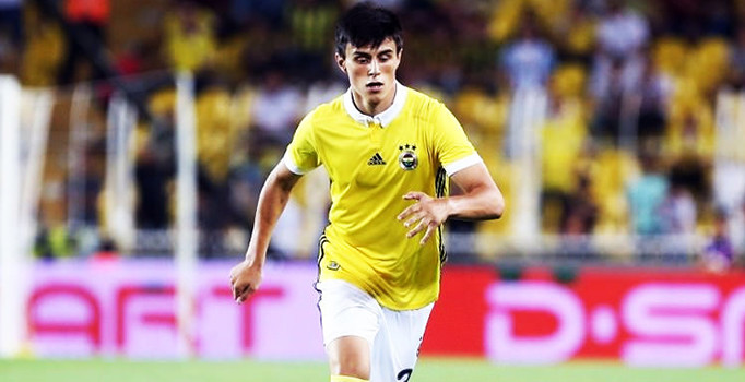 Fenerbahçe'ye Eljif Elmas'dan kötü haber