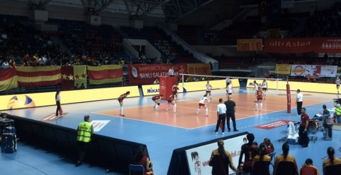 Galatasaray Eczacıbaşı VitrA'yı 3-1 yendi