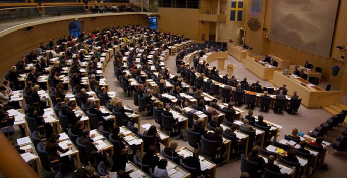 İsveç hükümeti "soykırım" yasasını rafa kaldırdı