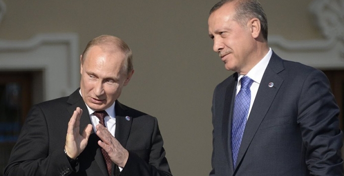 Erdoğan Fransa'ya gitti: Putin ile görüşecek mi?