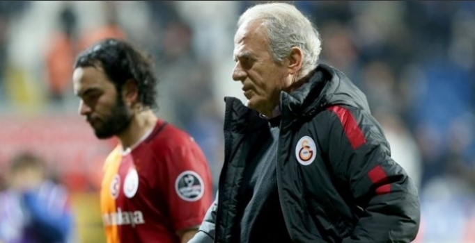 Mustafa Denizli: Kasımpaşa'dan daha fazla gol yiyebilirdik