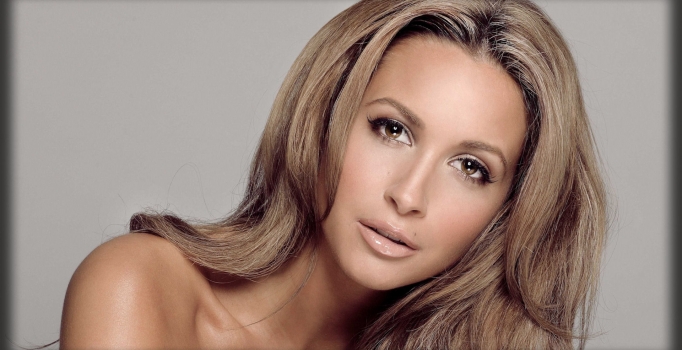 Mandy Capristo: Amine Gülşe şöhret için Mesut'u kullandı
