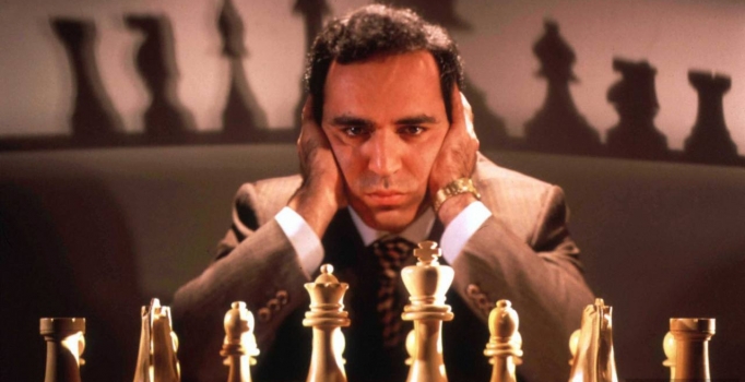 Kasparov'dan Putin'e sert 'Türkiye' eleştirisi