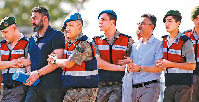 Cuntacı binbaşıdan en net ihanet itirafı: Darbe yapacağız dediler ben de görevi kabul ettim